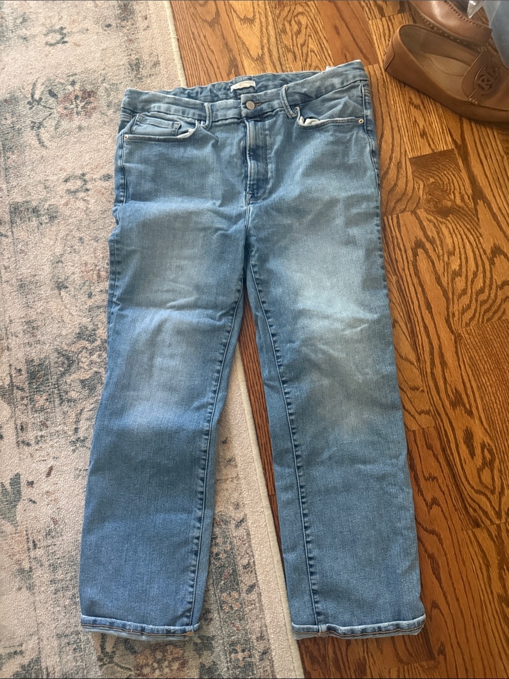 Good American Light Blue Straight Jeans